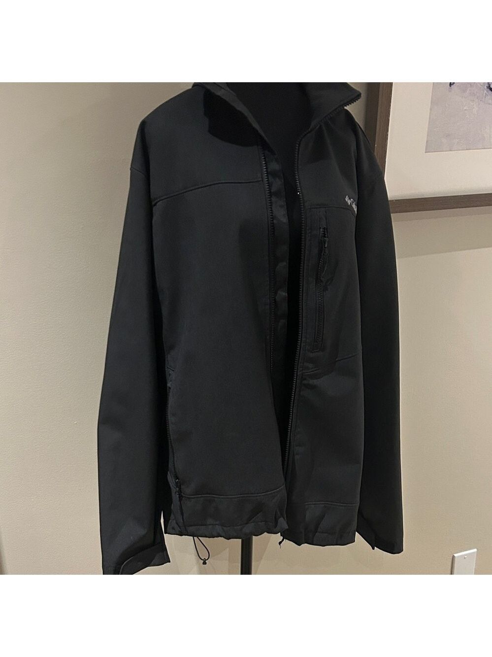 Columbia Men's dark gray Windbreaker Jacket